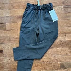 Lululemon Stretch High-Rise Pant 7/8 Length